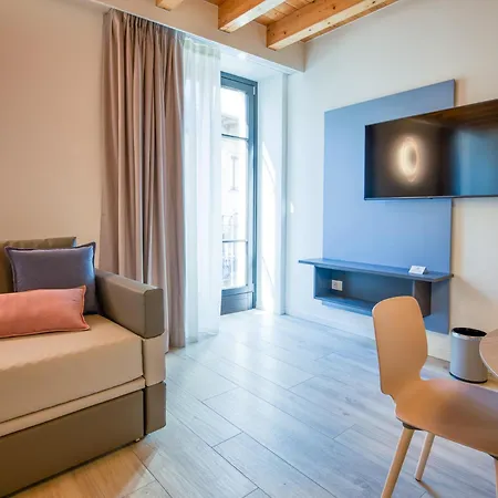 Residenza Dipiu 3* Salò