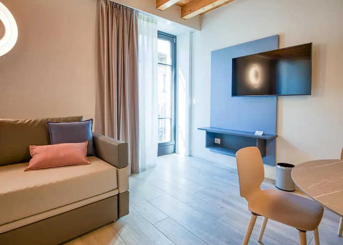 Residenza Dipiu 3* סאלו