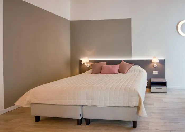 Residenza Dipiu לינה וארוחת בוקר סאלו