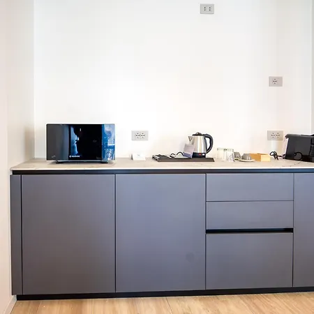 Bed & Breakfast Residenza Dipiu 3*